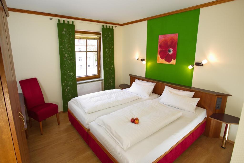 Hotel Deutsches Haus Hammelburg Ruang foto